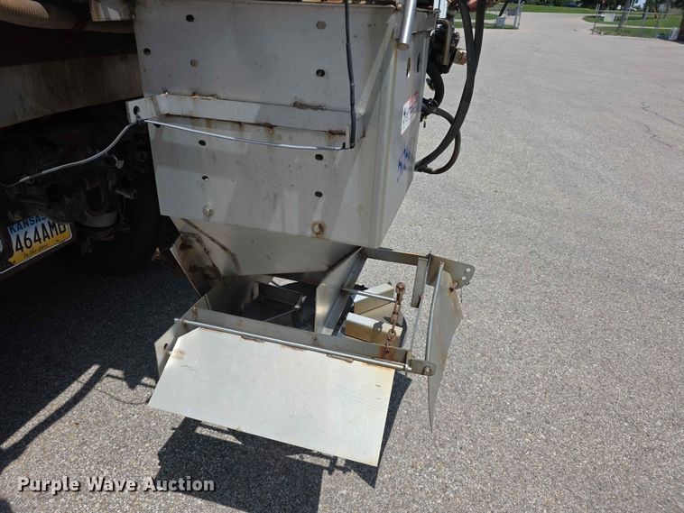 image for item FH6204 2011 Freightliner  M2 Business Class dump truck