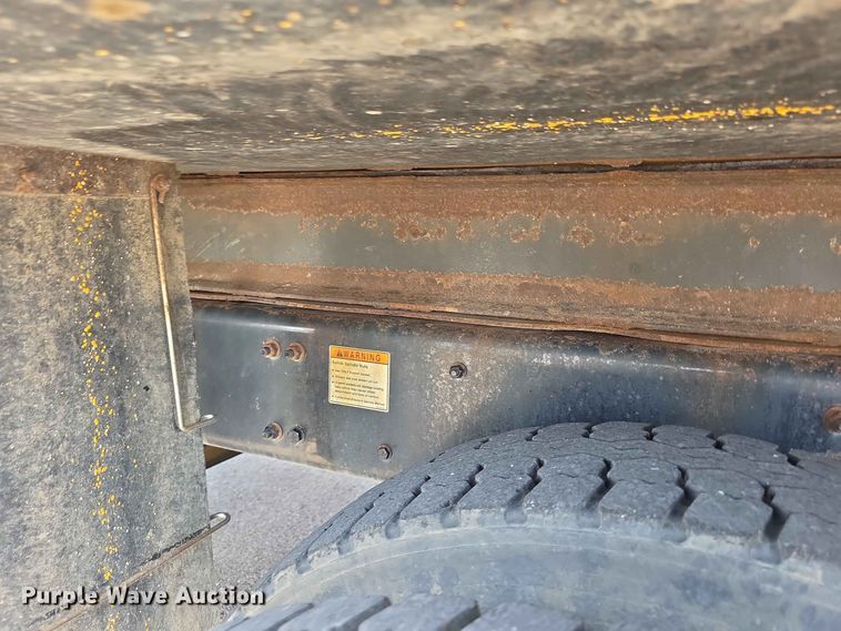 image for item FH6204 2011 Freightliner  M2 Business Class dump truck