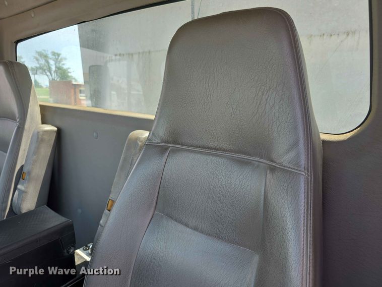 image for item FH6204 2011 Freightliner  M2 Business Class dump truck