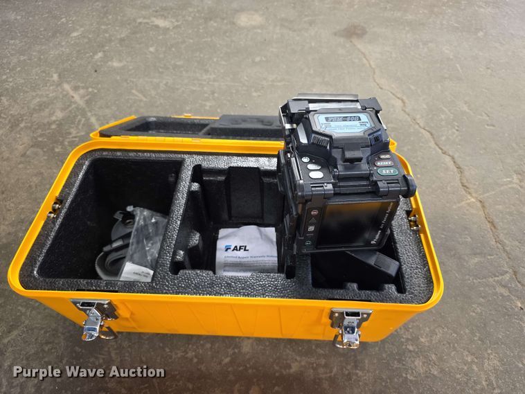 image for item FH6205 Fujikura  FSM-60S optical fiber fusion splicer