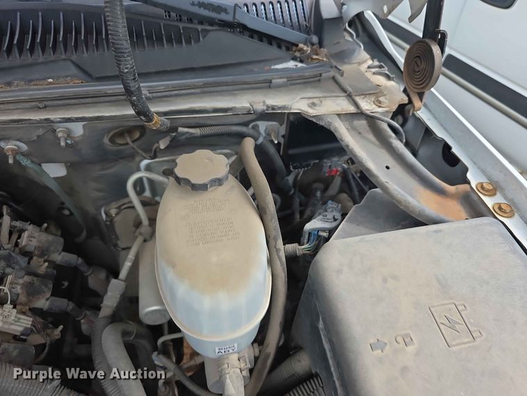 image for item FH6206 2006 Chevrolet Suburban 1500 SUV