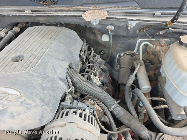 image for item FH6206 2006 Chevrolet Suburban 1500 SUV