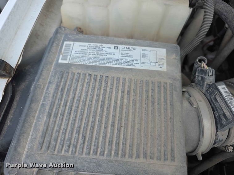 image for item FH6206 2006 Chevrolet Suburban 1500 SUV