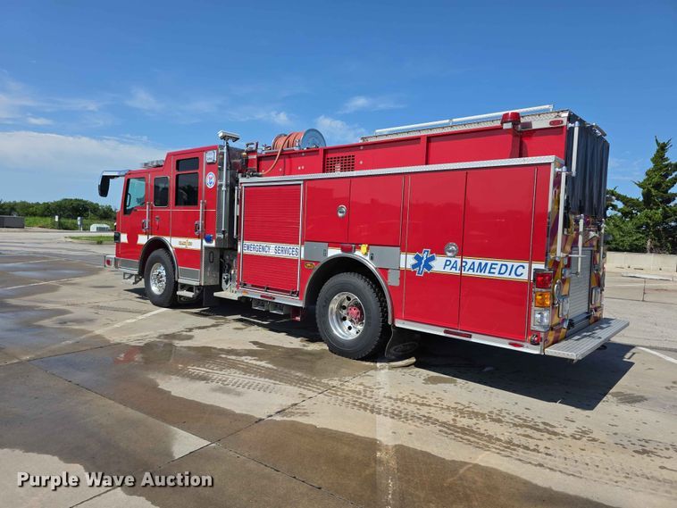 image for item FH6208 2011 Pierce Velocity pumper fire truck