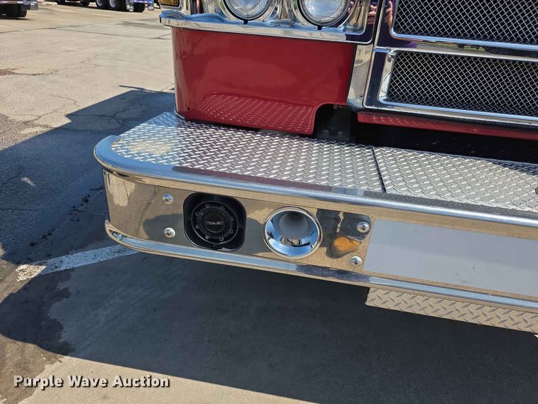 image for item FH6208 2011 Pierce Velocity pumper fire truck