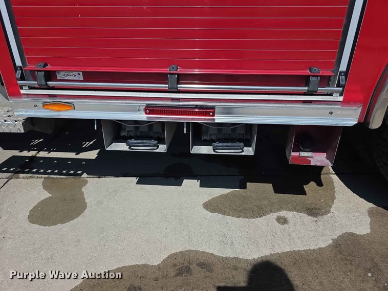 image for item FH6208 2011 Pierce Velocity pumper fire truck