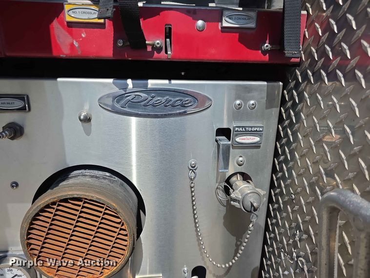 image for item FH6208 2011 Pierce Velocity pumper fire truck