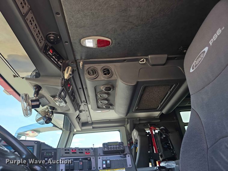 image for item FH6208 2011 Pierce Velocity pumper fire truck