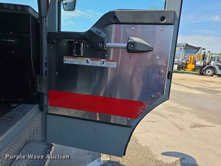 image for item FH6208 2011 Pierce Velocity pumper fire truck