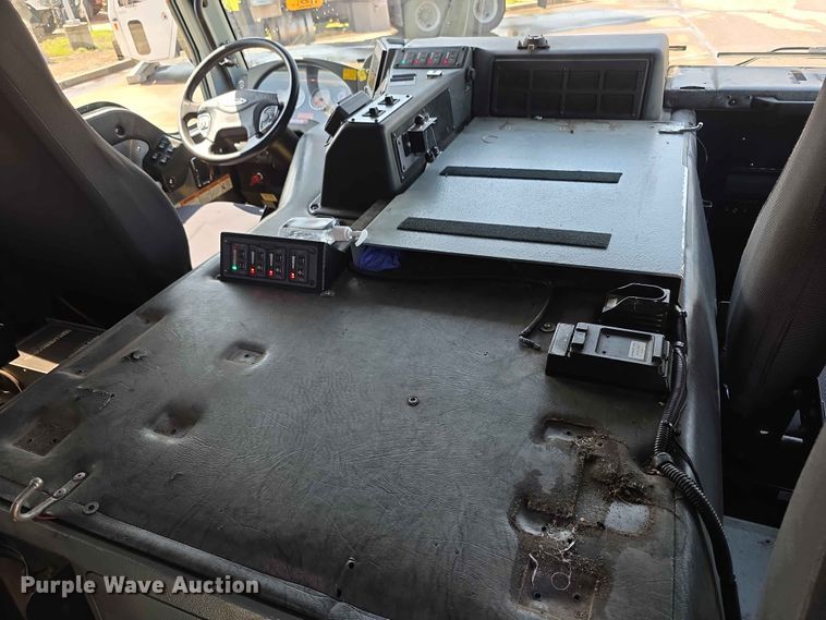 image for item FH6208 2011 Pierce Velocity pumper fire truck