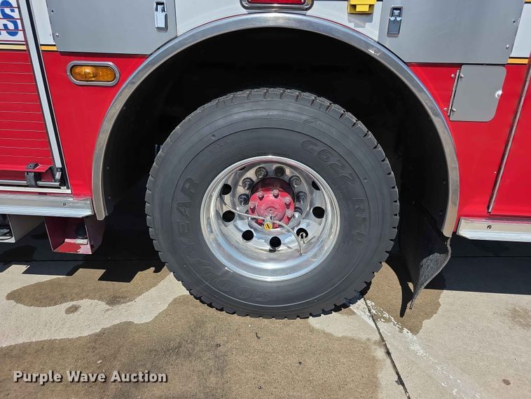 image for item FH6208 2011 Pierce Velocity pumper fire truck