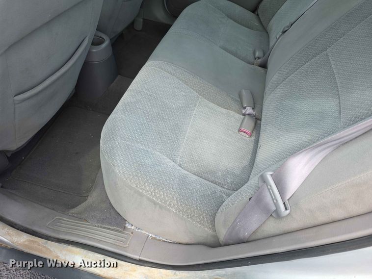 image for item FH6231 2001 Ford Taurus LX 