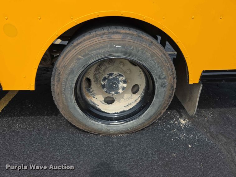 image for item FH6232 2012 Blue Bird Vision school bus