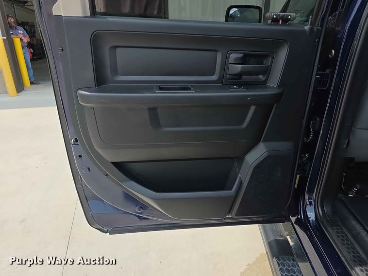 image for item FH6233 2017 RAM 1500 SSV Crew Cab pickup truck
