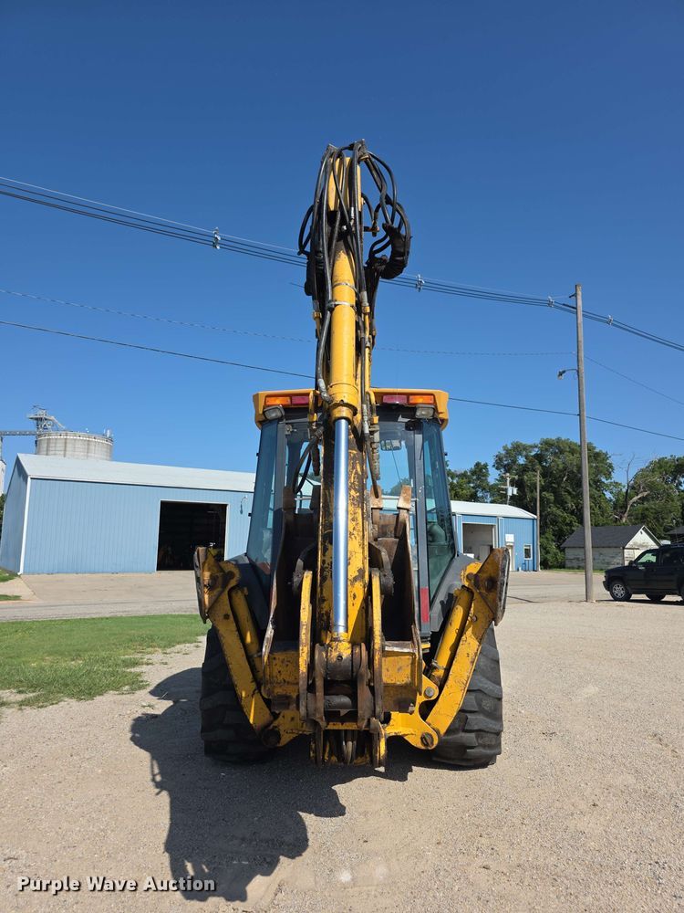 image for item FH6235 2002 John Deere 310SG backhoe