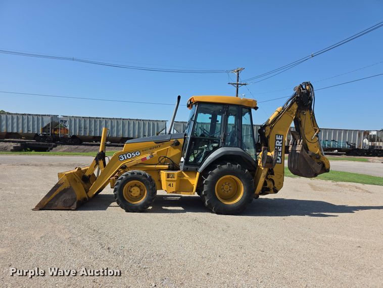 image for item FH6235 2002 John Deere 310SG backhoe