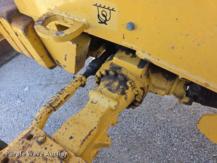 image for item FH6235 2002 John Deere 310SG backhoe