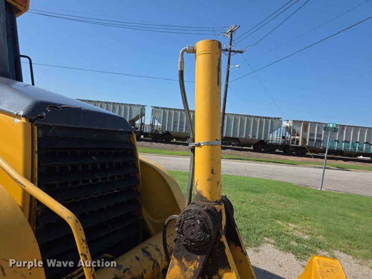 image for item FH6235 2002 John Deere 310SG backhoe