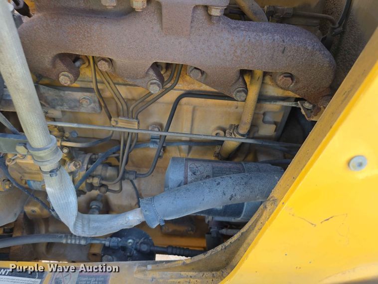 image for item FH6235 2002 John Deere 310SG backhoe