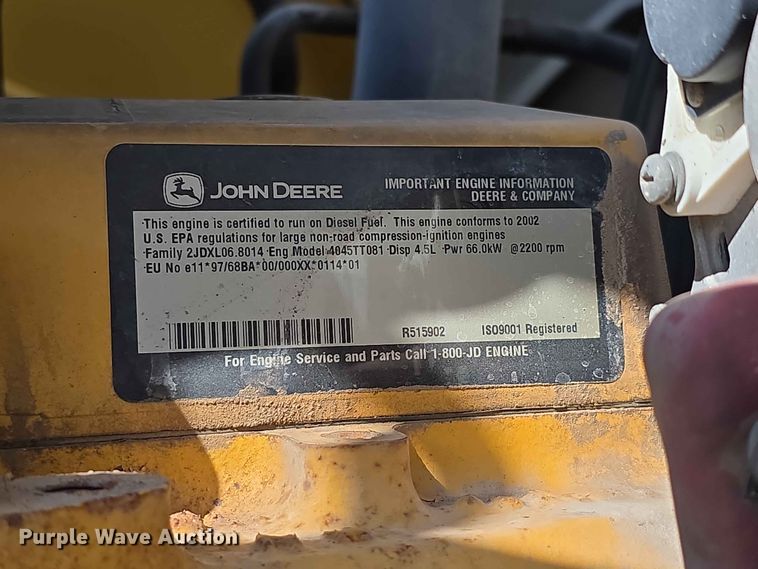 image for item FH6235 2002 John Deere 310SG backhoe