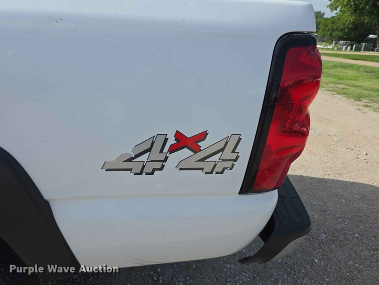 image for item FH6238 2007 Chevrolet Silverado 2500HD pickup truck