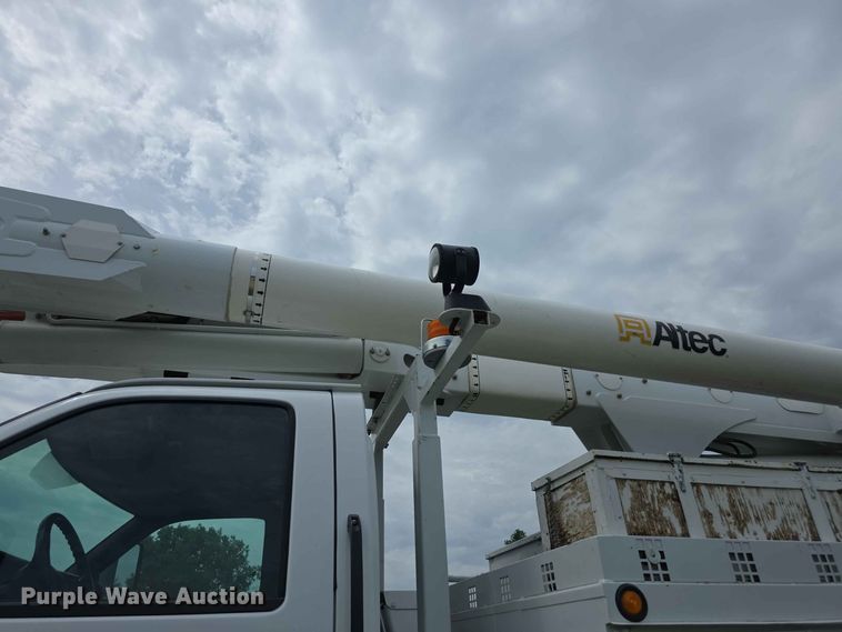 image for item FH6241 2008 Chevrolet C8500 bucket truck