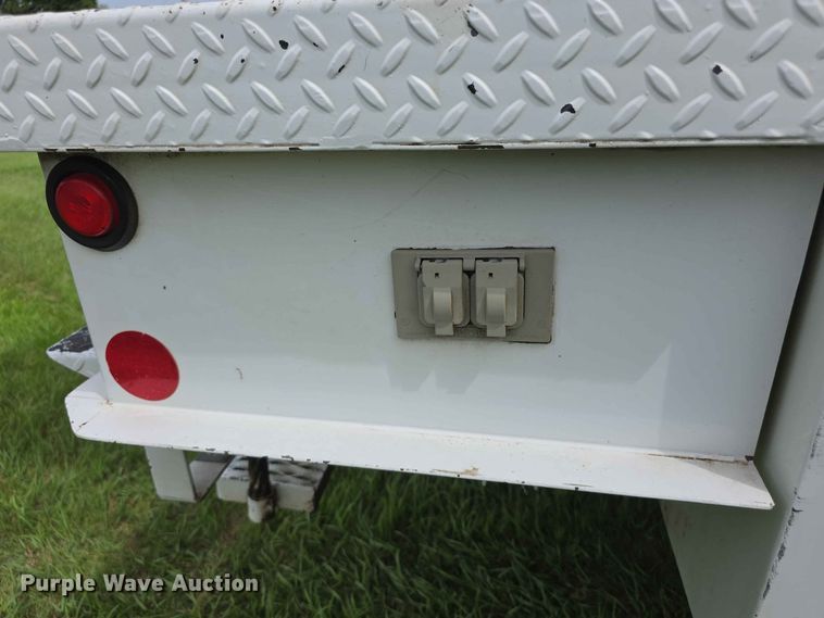 image for item FH6241 2008 Chevrolet C8500 bucket truck