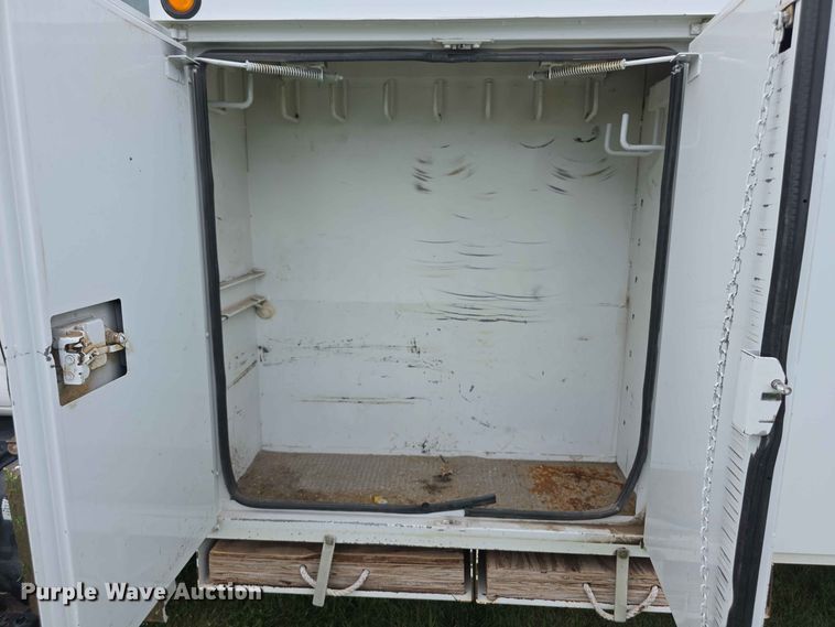image for item FH6241 2008 Chevrolet C8500 bucket truck