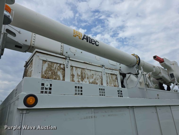 image for item FH6241 2008 Chevrolet C8500 bucket truck
