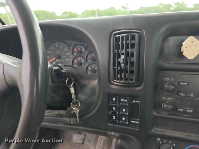 image for item FH6241 2008 Chevrolet C8500 bucket truck