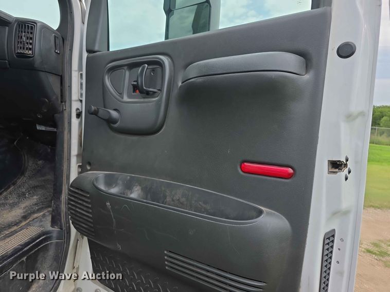 image for item FH6241 2008 Chevrolet C8500 bucket truck