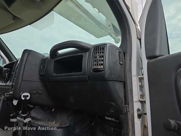 image for item FH6241 2008 Chevrolet C8500 bucket truck