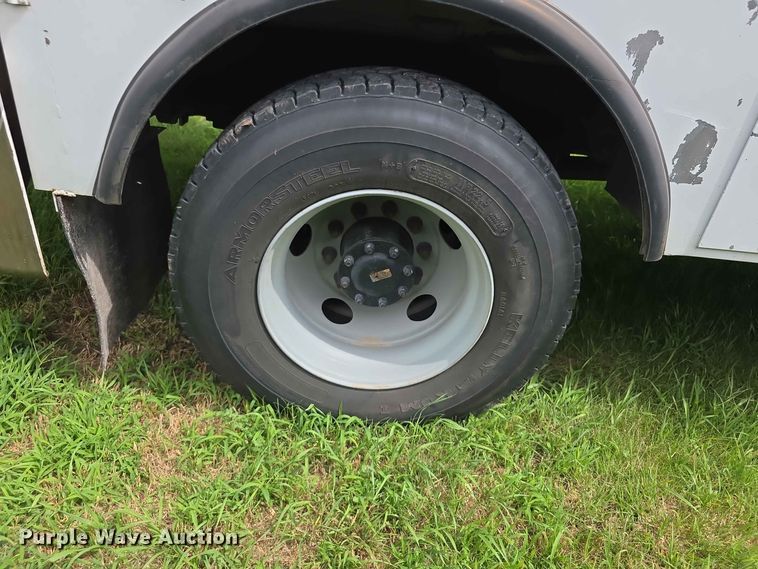 image for item FH6241 2008 Chevrolet C8500 bucket truck