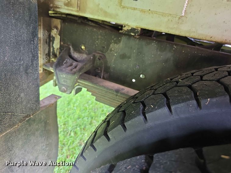 image for item FH6241 2008 Chevrolet C8500 bucket truck
