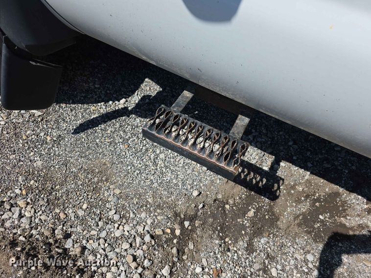 image for item FH6242 2014 Ford F450 Super Duty XL dump flatbed truck