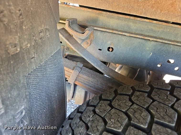 image for item FH6242 2014 Ford F450 Super Duty XL dump flatbed truck