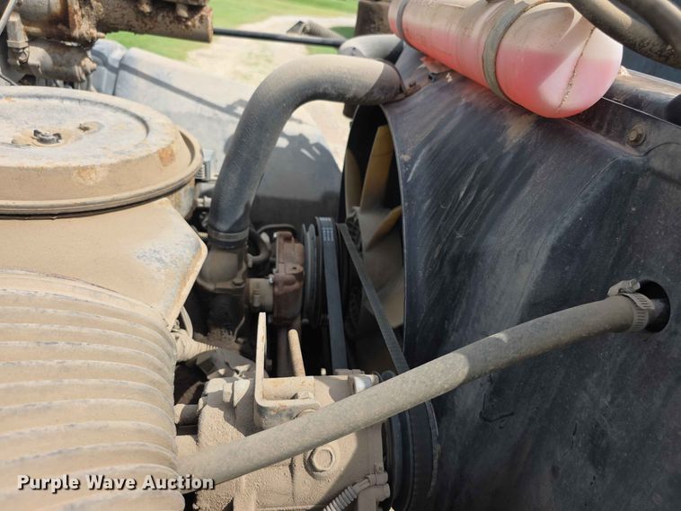 image for item FH6243 1996 Chevrolet C7 dump truck