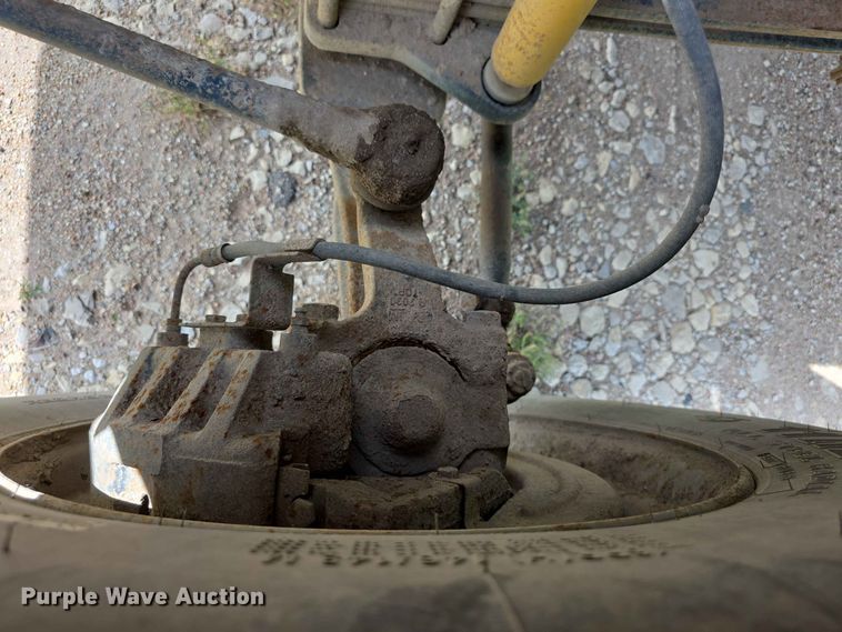 image for item FH6243 1996 Chevrolet C7 dump truck