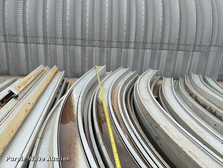 image for item FI0242 Quonset barn frame parts
