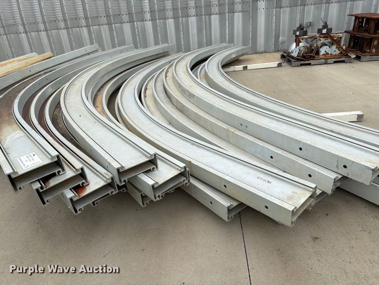 image for item FI0242 Quonset barn frame parts