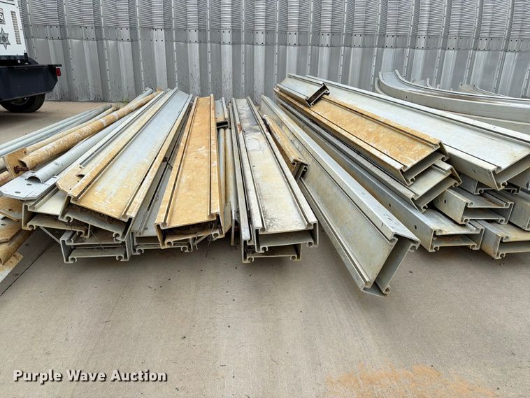 image for item FI0242 Quonset barn frame parts