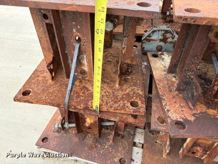 image for item FI0242 Quonset barn frame parts
