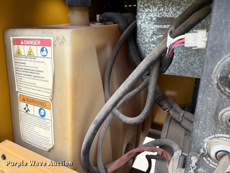 image for item FI0243 Warren Power Systems WCN-64-MH light plant