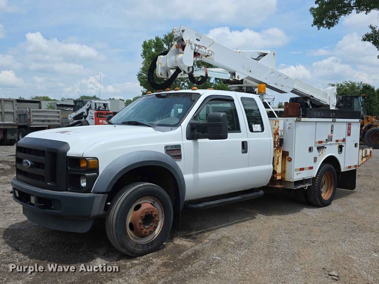 image for item FI0988 2009 Ford F550 Super Duty bucket truck