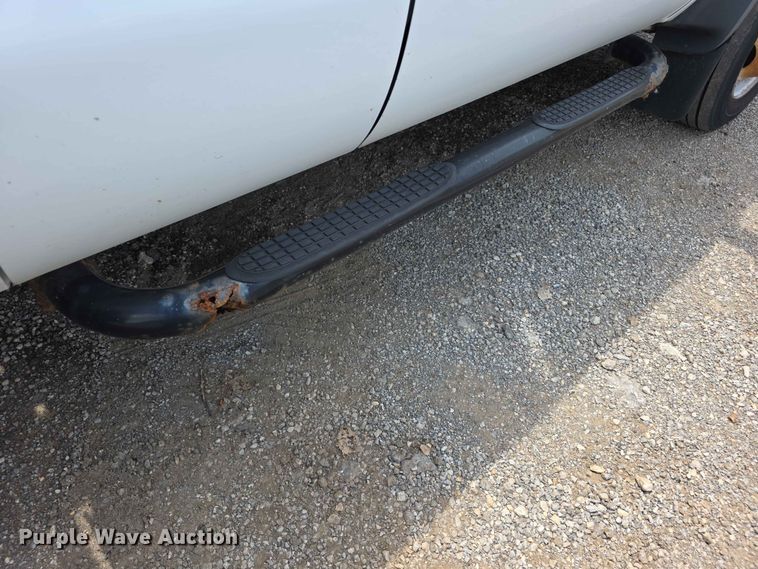 image for item FI0988 2009 Ford F550 Super Duty bucket truck