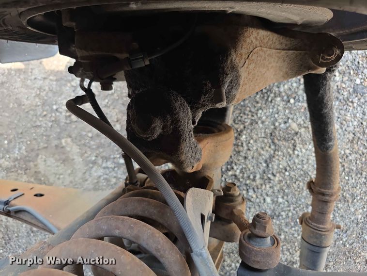 image for item FI0988 2009 Ford F550 Super Duty bucket truck