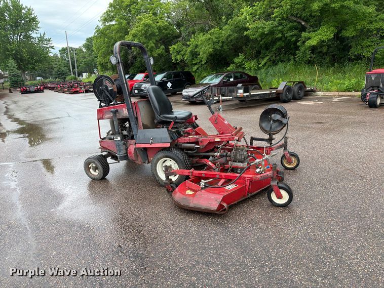 image for item FK0267 2018 Toro Groundsmaster 345 surface cleaner