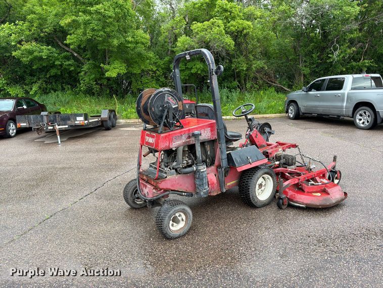 image for item FK0267 2018 Toro Groundsmaster 345 surface cleaner