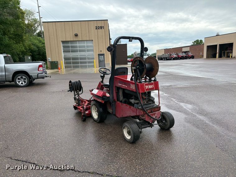 image for item FK0267 2018 Toro Groundsmaster 345 surface cleaner