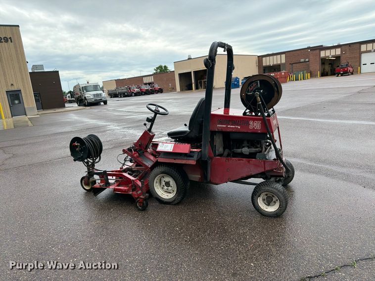 image for item FK0267 2018 Toro Groundsmaster 345 surface cleaner